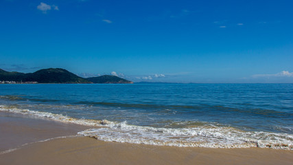 Praia na ilha