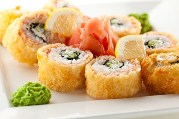 Salmon Fried Roll