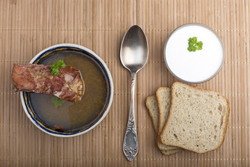 Vegetable soup with smoked meat