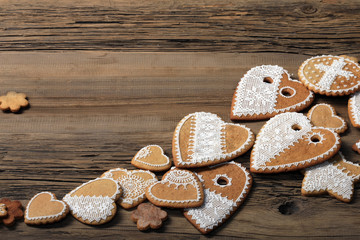 gingerbread heart-shaped