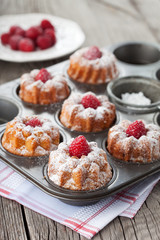 Raspberry muffins