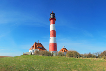 Fototapeta na wymiar Nordseeküste - Leuchturm Westerhever 
