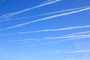 Inversion traces from aircraft