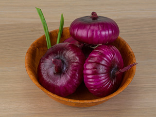 Violet onion
