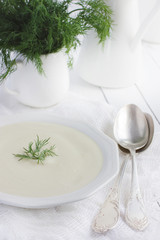 cauliflower soup with dill