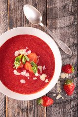 strawberry dessert
