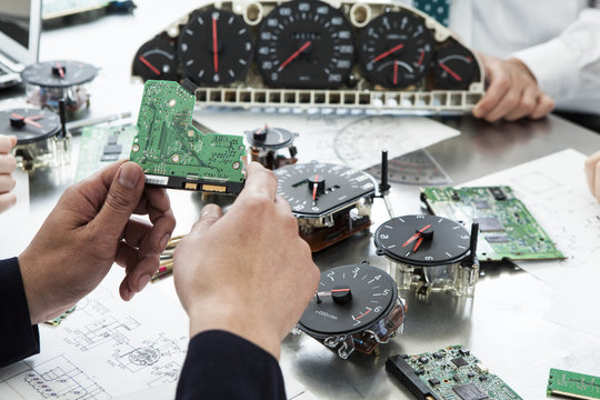 People who are designing the speed meter