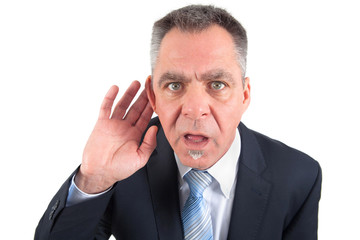 Schwerhöriger Mann