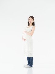 若い妊婦