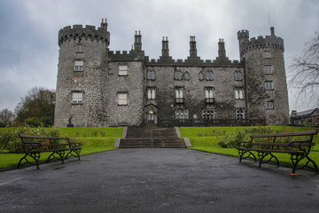 Fototapeta na wymiar Kilkenny Castle and gardens