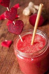 Red Smoothie with beet, rose petals, ginger
