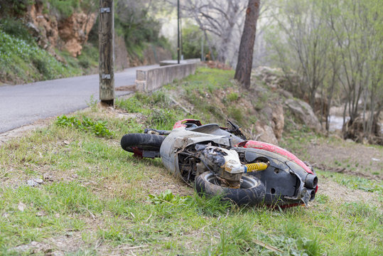 Moto accidentada.