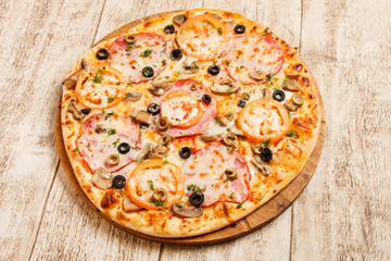 tasty pizza