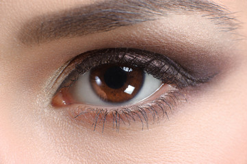 Obraz premium eye close up, bright makeup