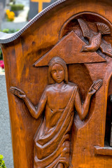 Graue Mauer mit Verfärbung