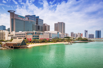 Fototapeta premium Cityscape of Abu Dhabi, capital of United Arab Emirates