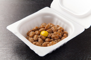パックの納豆