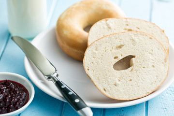 bagels on plate