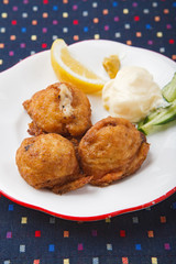 揚げたこ焼き