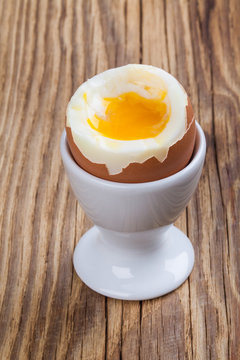 Eggs cup