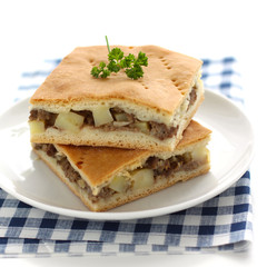 Fleisch- und Kartoffel Schnitten