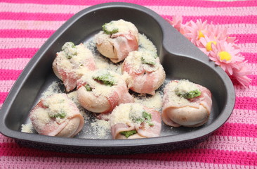 Champignons mit Speck und Bärlauchbutter