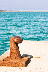 Fototapeta premium Rusty bollard