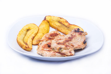 plato con carne cocida
