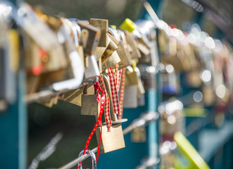 Padlock bridge, Bakewell © petejeff