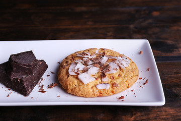 Cookie with chocolate and coconut chips