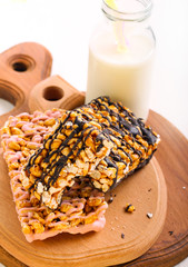 Puffed rice crispy bars