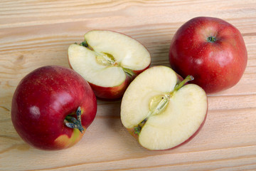 Red apples