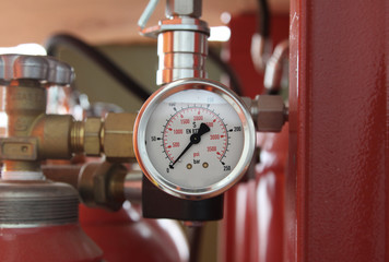 Pressure gauge on a gas tank