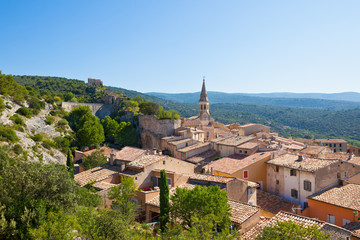 View of Saint Saturnin d Apt, Provence, France - obrazy, fototapety, plakaty