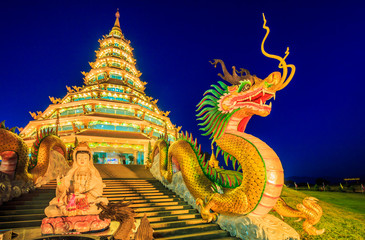 Fototapeta premium Wat Hyua Pla Kang in Chinese style, Chiangrai province, Thailand