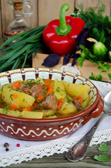 Meat stew with potatoes and vegetables