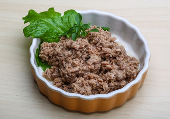 Canned tuna