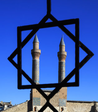 Cifte Minaret Madrasa - Double Minaret in Sivas