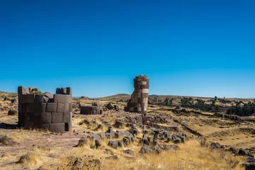 Tuinposter Silustani tombs in the peruvian Andes at Puno Peru © snaptitude