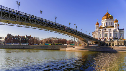 Naklejka premium Patriarchal Bridge and Cathedral of Christ the Savior in Moscow,
