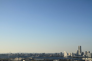 Fototapeta premium 新子安から見た横浜みなとみらい21