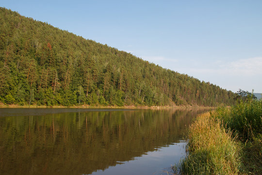 Река. Ай