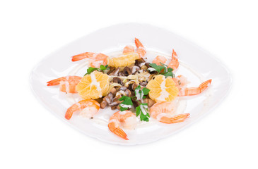 Shrimp salad with mushrooms.