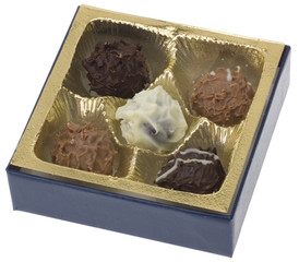 Trüffel in einer Pralinenschachtel