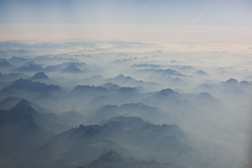 Naklejka premium Góry z lotu ptaka