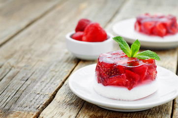 creamy and strawberry soufflé