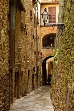 Fototapeta old dark alley