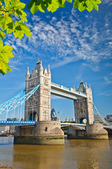 Fototapeta na wymiar Tower bridge in London