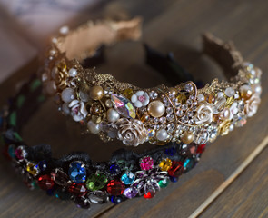 Crown for hair to the fashionable girl, a trend