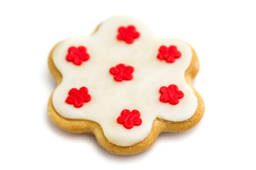 Gingerbread cookies with royal icing in the shape of a flower